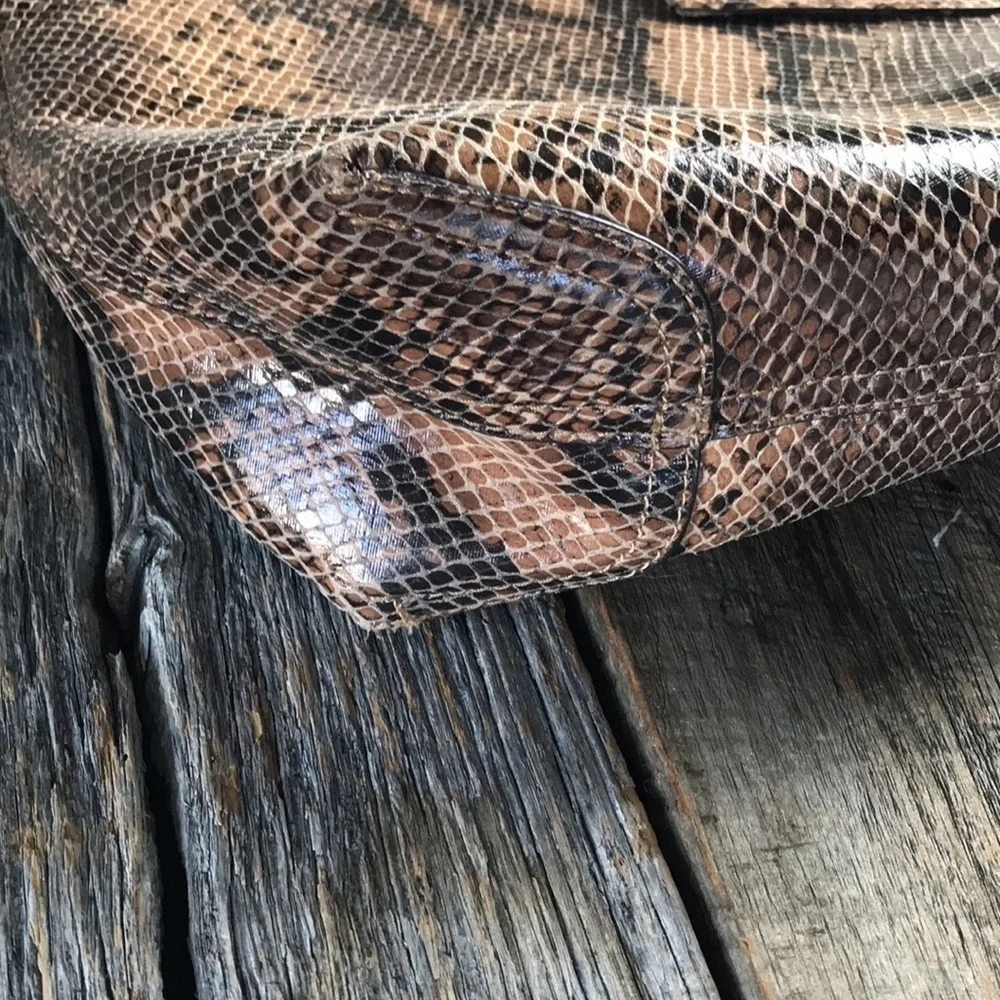 Charming Charlie Brown Snakeskin Tote with Wristlet and Strap - Picture 5 of 8